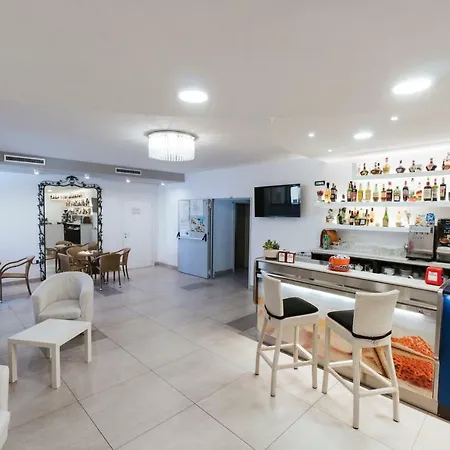 Hotel D'atri