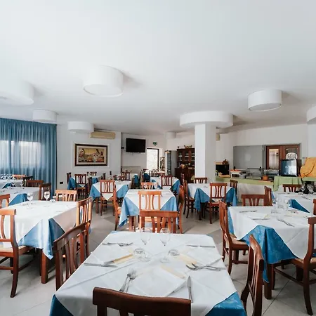 D'atri 3* Монтесильвано